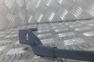 Bras essuie glace avant gauche PEUGEOT 208 1