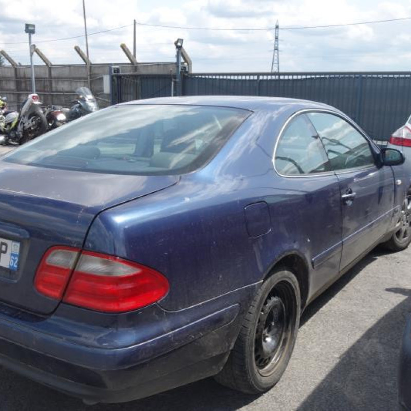 Retroviseur droit MERCEDES CLASSE CLK 208 Photo n°6