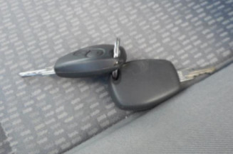 Serrure avant droit DACIA LOGAN MCV 1