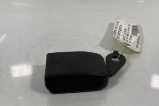 Attache ceinture arriere gauche PEUGEOT 307