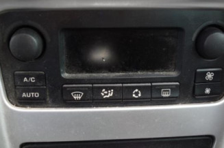 Attache ceinture arriere gauche PEUGEOT 307