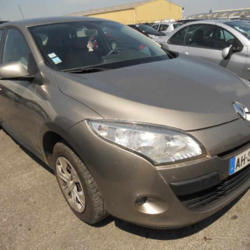 Boite a gants RENAULT MEGANE 3 Photo n°4