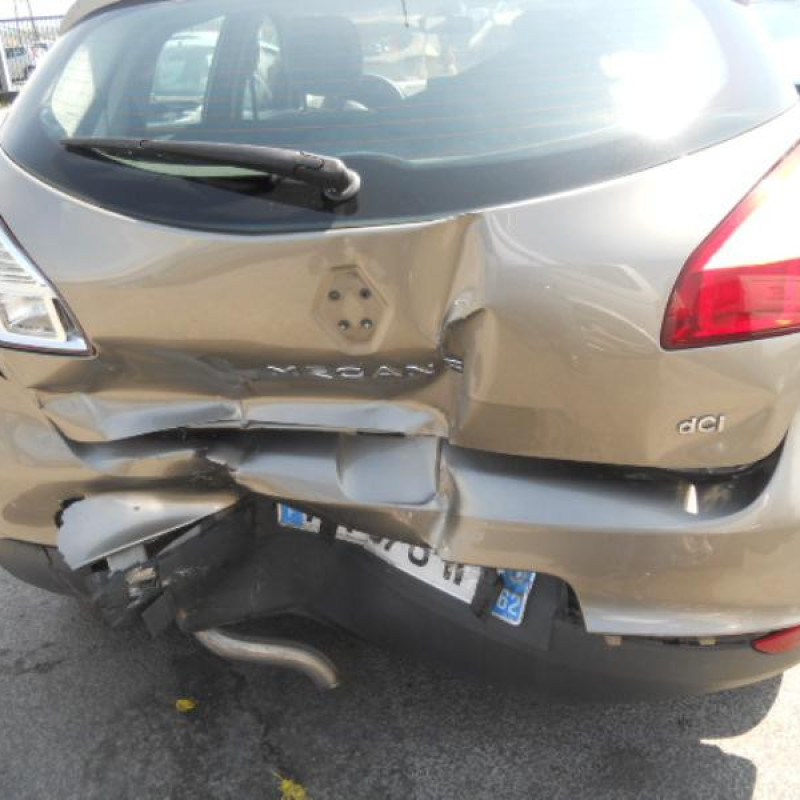 Boite a gants RENAULT MEGANE 3 Photo n°6