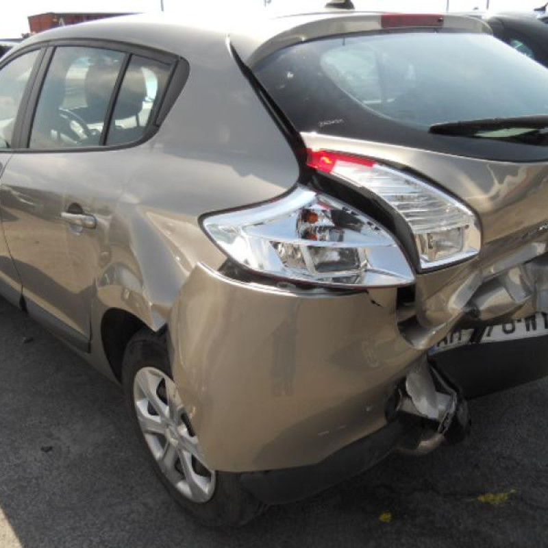 Boite a gants RENAULT MEGANE 3 Photo n°7