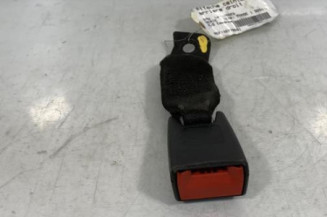 Attache ceinture arriere droit BMW SERIE 3 E92