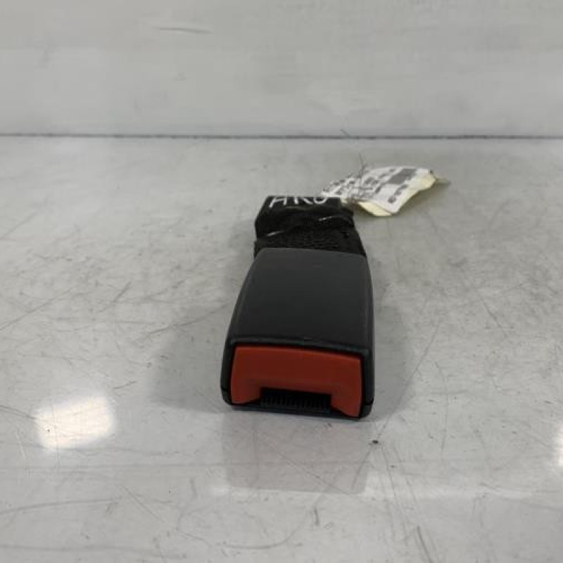 Attache ceinture arriere gauche BMW SERIE 3 E92 Photo n°1