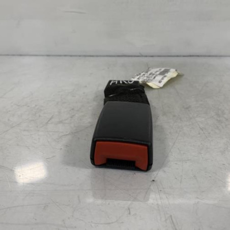 Attache ceinture arriere gauche BMW SERIE 3 E92 Photo n°1