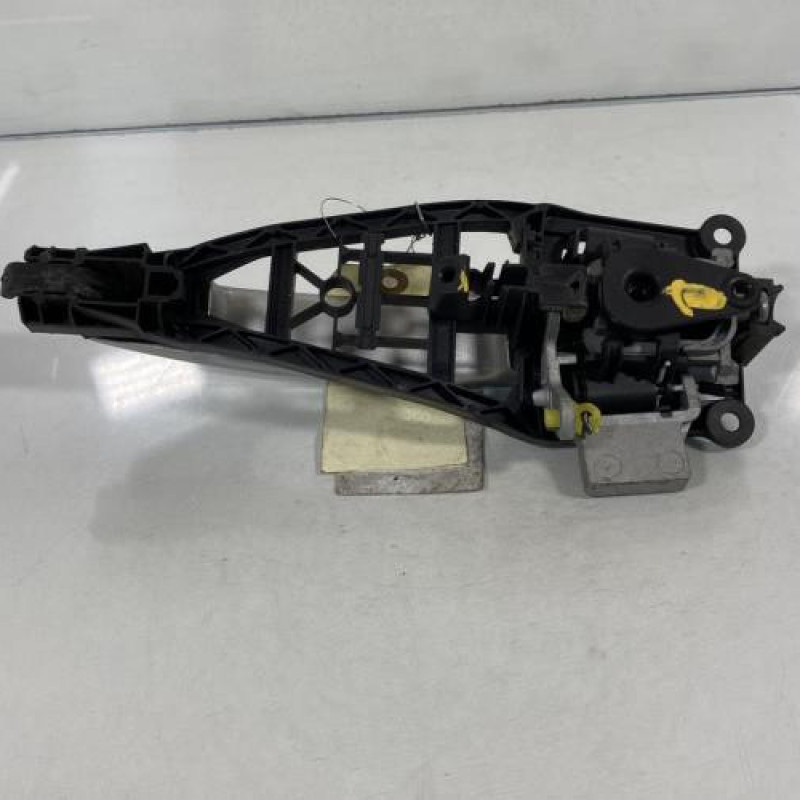 Poignee porte avant gauche OPEL ASTRA H Photo n°3