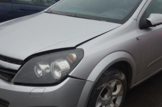Poignee porte avant gauche OPEL ASTRA H