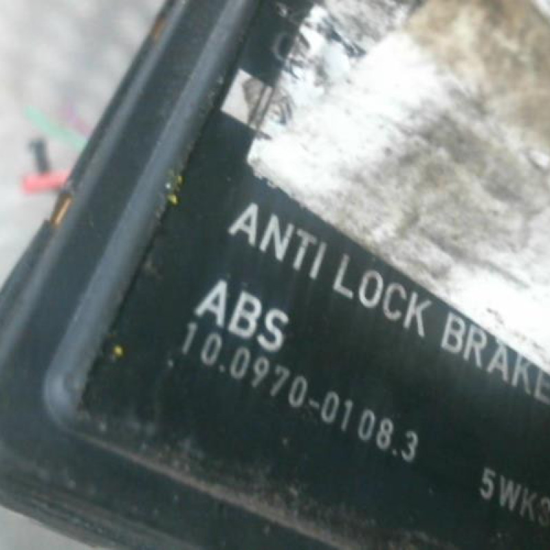 Bloc ABS (freins anti-blocage) FORD C-MAX 1 Photo n°3