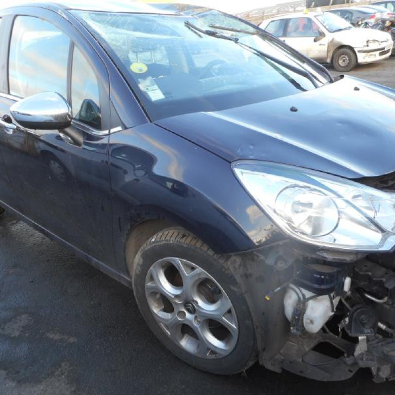 Attache ceinture avant droit CITROEN C3 2 Photo n°5