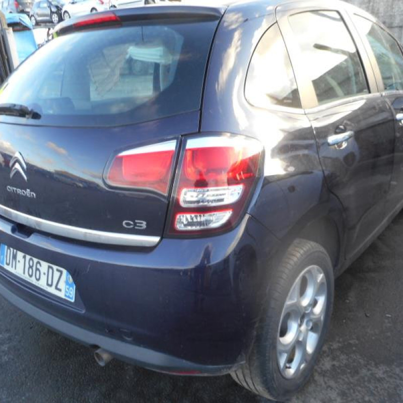 Attache ceinture avant droit CITROEN C3 2 Photo n°6