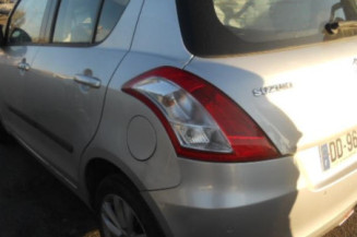 Bouton de warning SUZUKI SWIFT 4