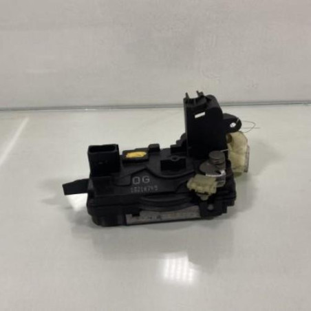 Serrure avant droit OPEL ZAFIRA B