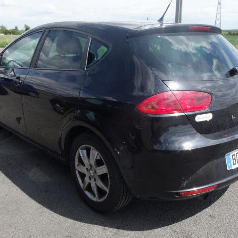 Renfort pare choc arriere (traverse) SEAT LEON 2 Photo n°8