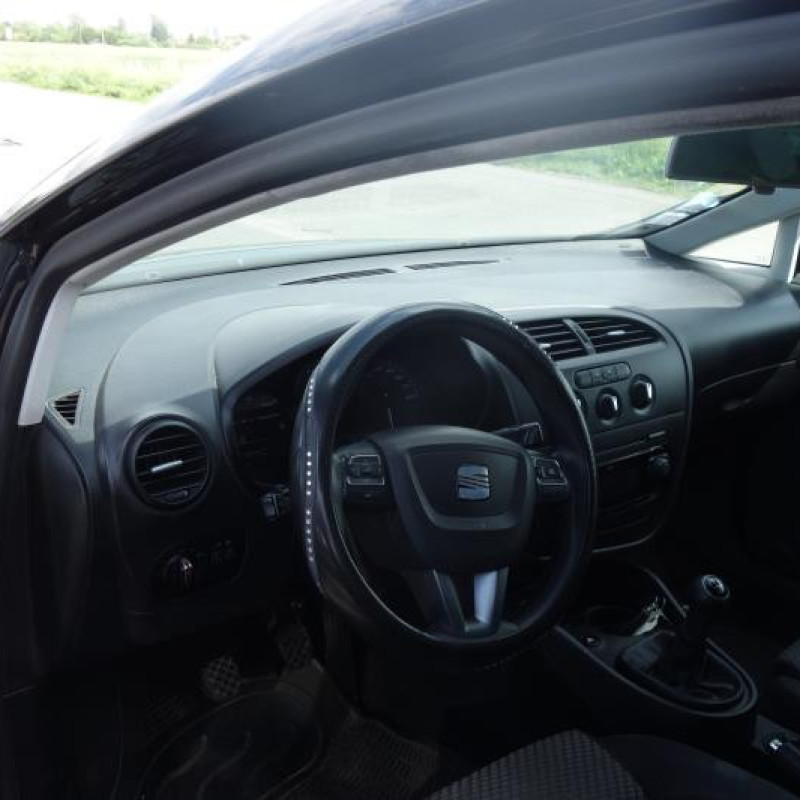 Renfort pare choc arriere (traverse) SEAT LEON 2 Photo n°9
