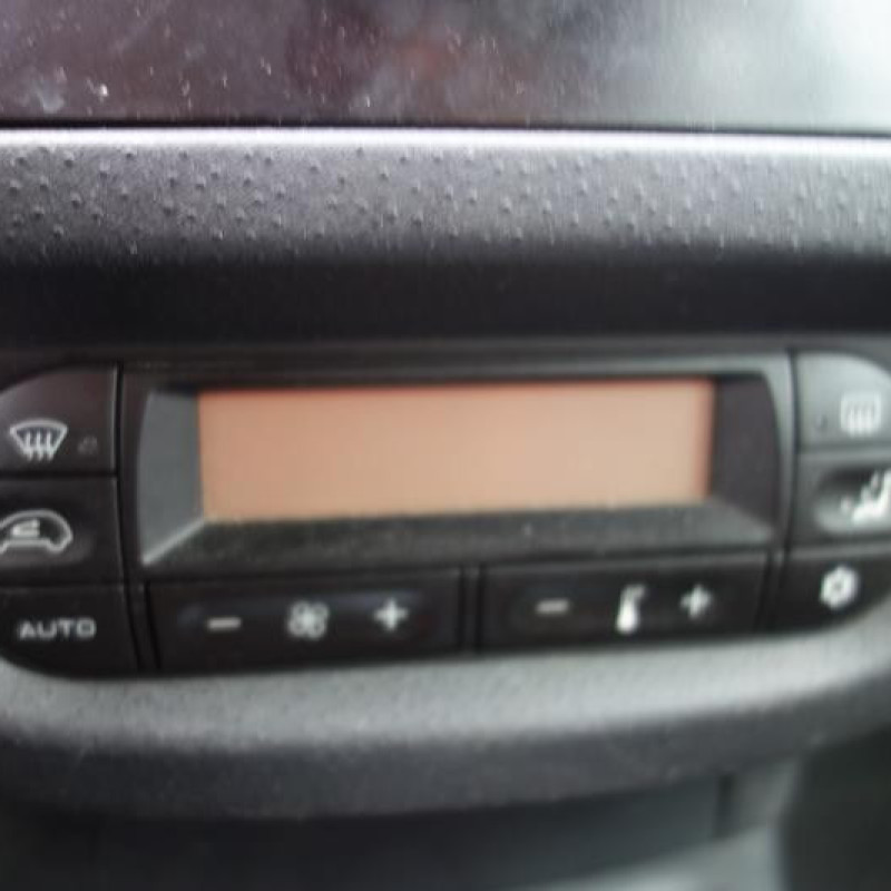 Compresseur clim CITROEN C2 Photo n°9