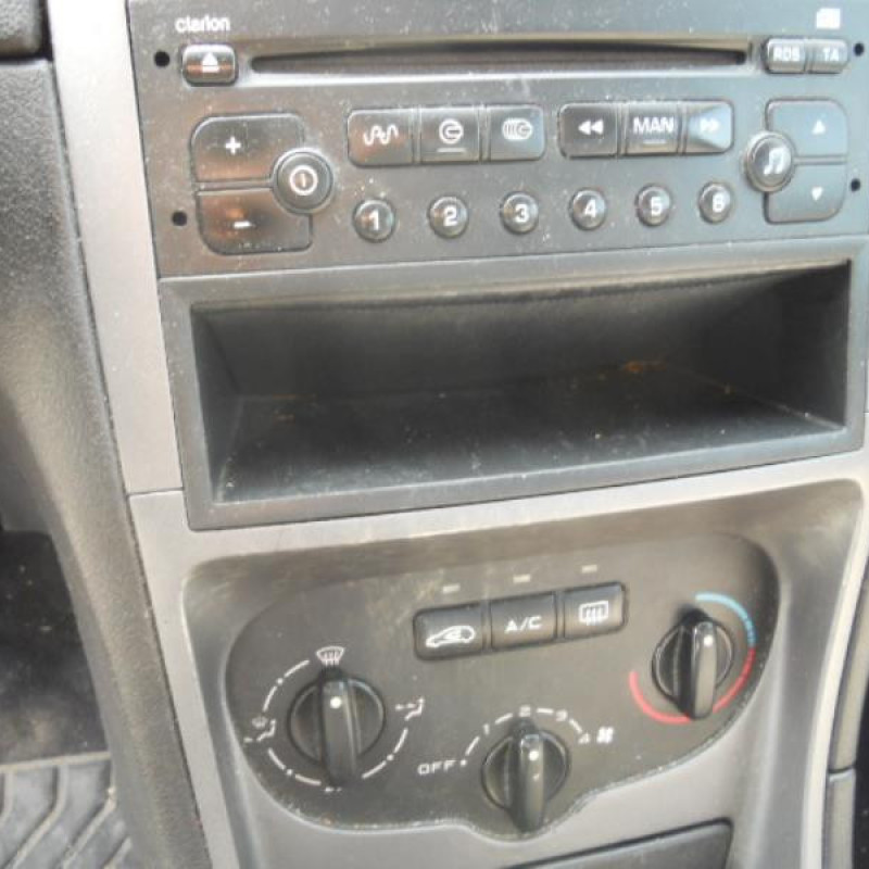 Compresseur clim PEUGEOT 307 Photo n°9