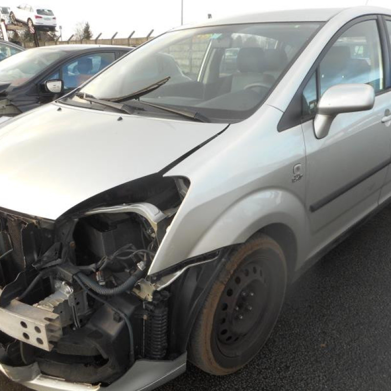 Interrupteur de leve vitre avant gauche TOYOTA COROLLA VERSO 2 Photo n°4