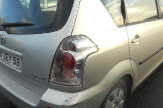 Interrupteur de leve vitre avant gauche TOYOTA COROLLA VERSO 2