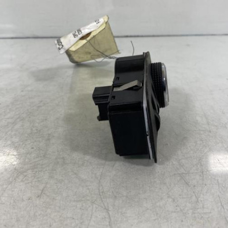 Commande de phare OPEL CORSA D