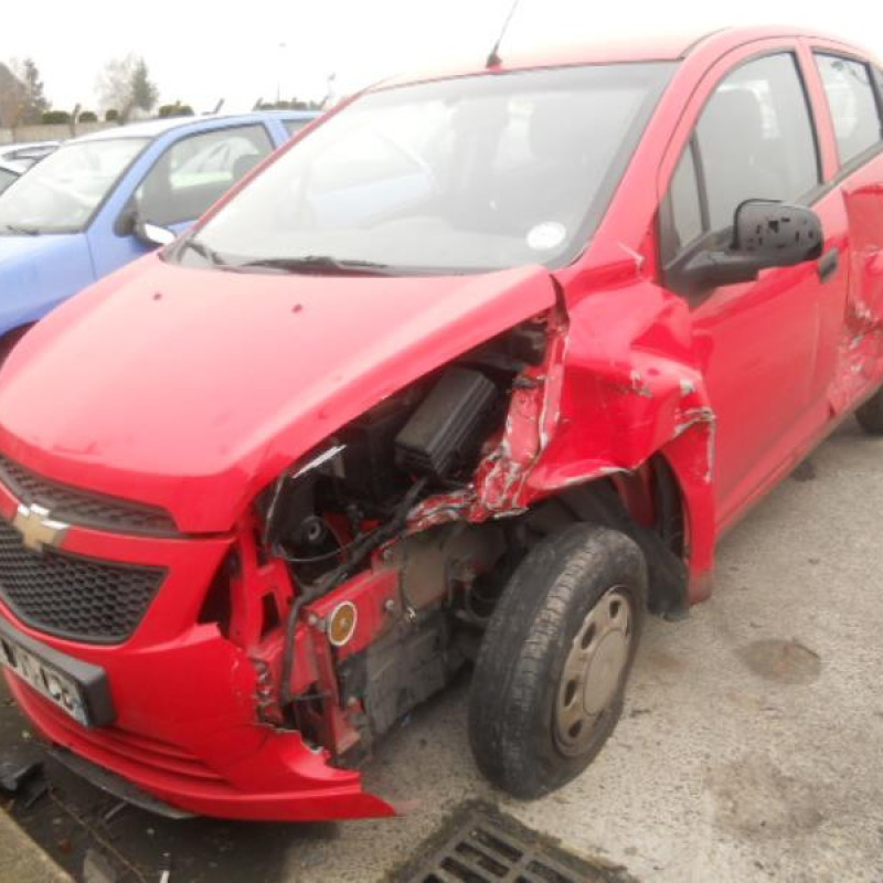 Malle/Hayon arriere CHEVROLET SPARK Photo n°4