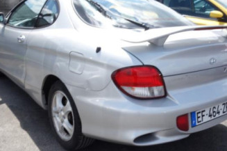 Retroviseur droit HYUNDAI COUPE 1