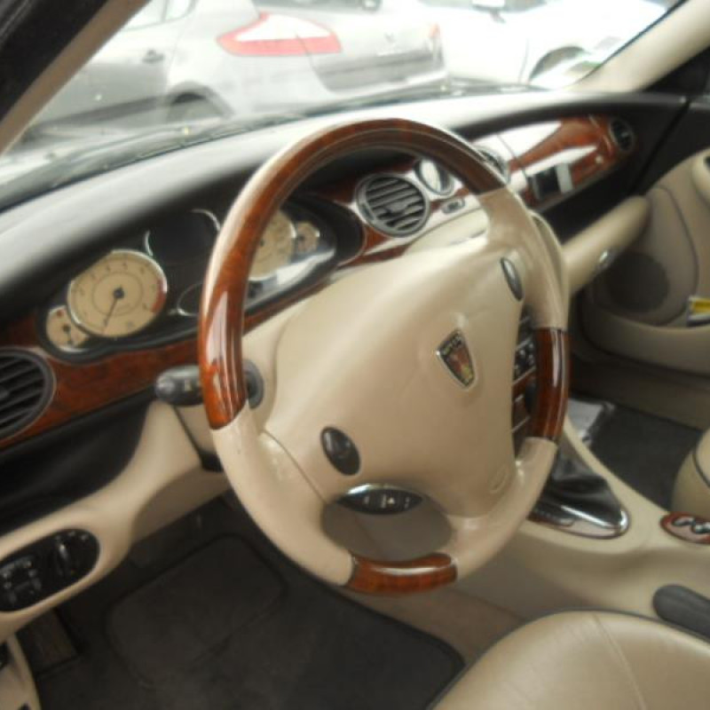 Face avant ROVER 75 Photo n°6