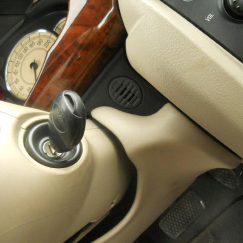 Face avant ROVER 75 Photo n°9