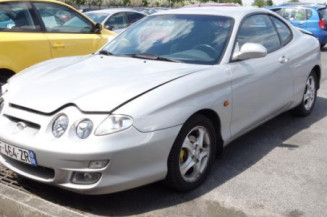 Serrure avant gauche HYUNDAI COUPE 1