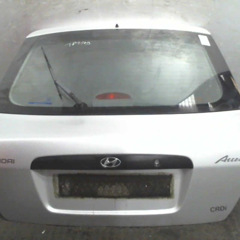 Malle/Hayon arriere HYUNDAI ACCENT 2 Photo n°2