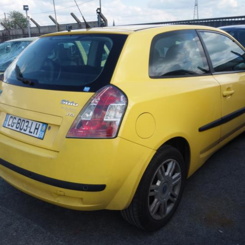 Bras essuie glace avant gauche FIAT STILO Photo n°5