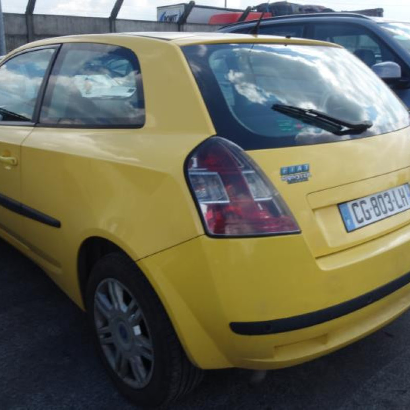Bras essuie glace avant gauche FIAT STILO Photo n°6