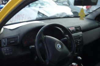 Bras essuie glace avant gauche FIAT STILO