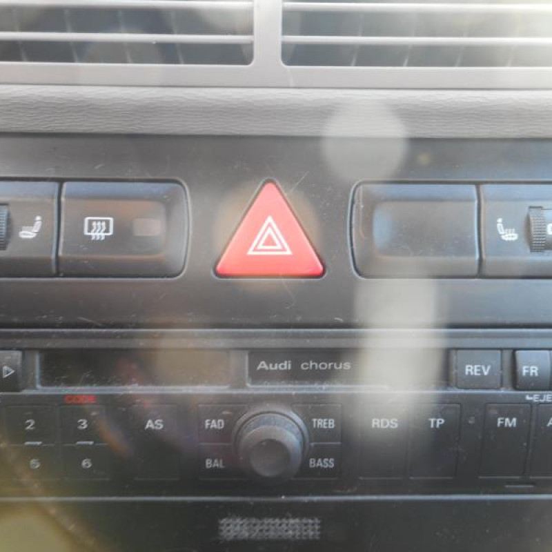 Retroviseur droit AUDI A3 1 Photo n°10