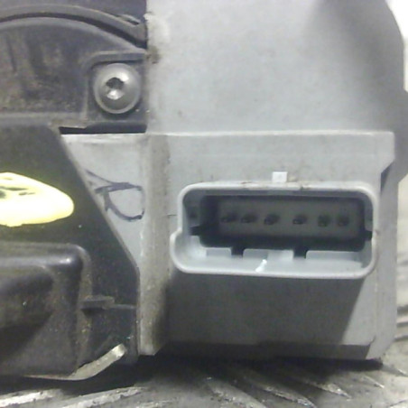 Serrure avant droit PEUGEOT 307