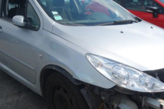 Serrure avant droit PEUGEOT 307