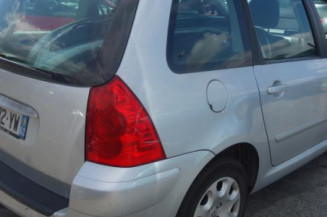 Serrure avant droit PEUGEOT 307