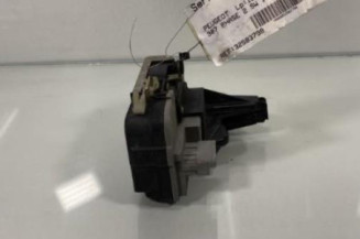 Serrure avant gauche PEUGEOT 307