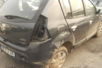 Leve vitre electrique avant droit DACIA SANDERO 1