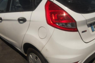 Pompe lave glace avant FORD FIESTA 6