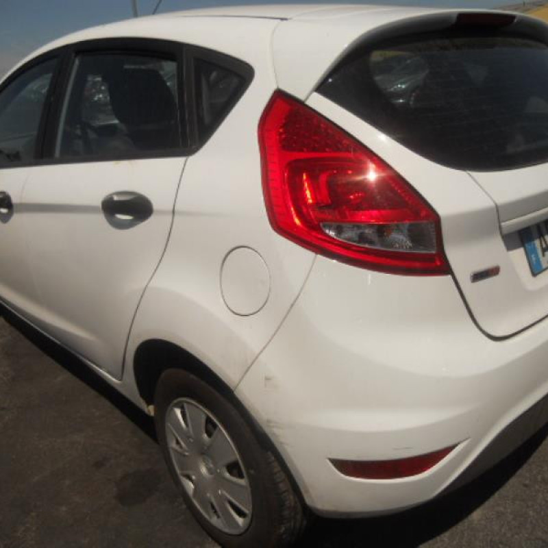Pompe lave glace avant FORD FIESTA 6 Photo n°8