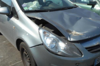 Serrure avant droit OPEL CORSA D