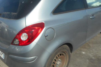Serrure avant droit OPEL CORSA D