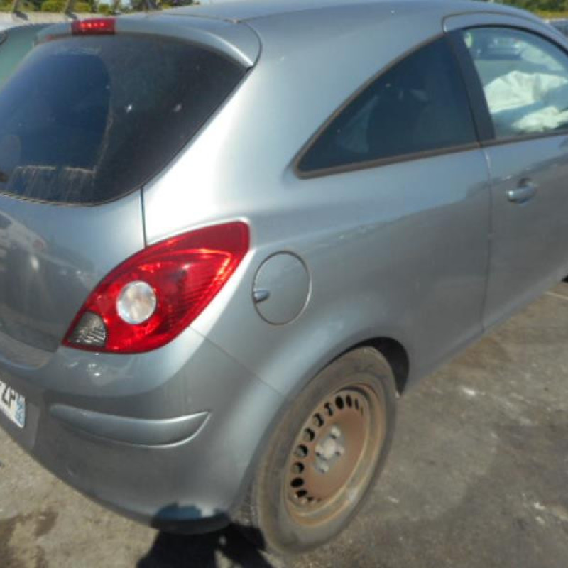 Serrure avant droit OPEL CORSA D Photo n°7