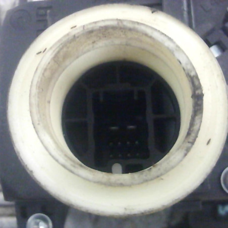 Leve vitre electrique avant gauche TOYOTA YARIS 2