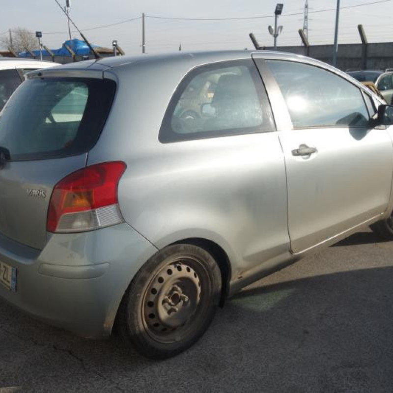 Leve vitre electrique avant gauche TOYOTA YARIS 2 Photo n°5