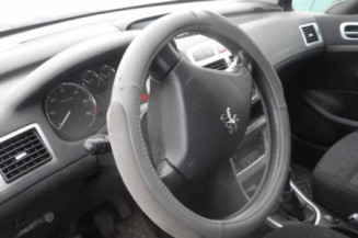 Serrure arriere droit PEUGEOT 307