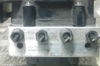Bloc ABS (freins anti-blocage) RENAULT CLIO 4