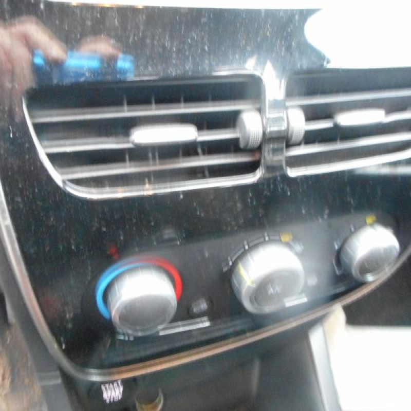 Commande chauffage RENAULT CLIO 4 Photo n°12